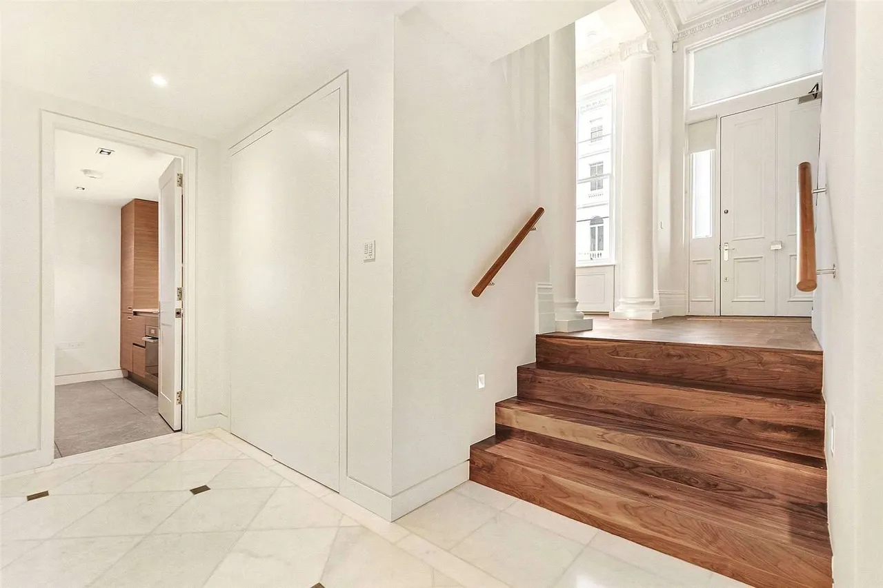 The Lancasters, Lancaster Gate, Bayswater, London, W2 3NH, photo 11
