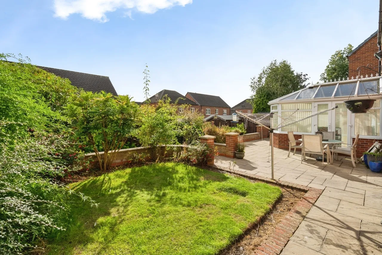 Shalemere Court, Atherton, M46, photo 9