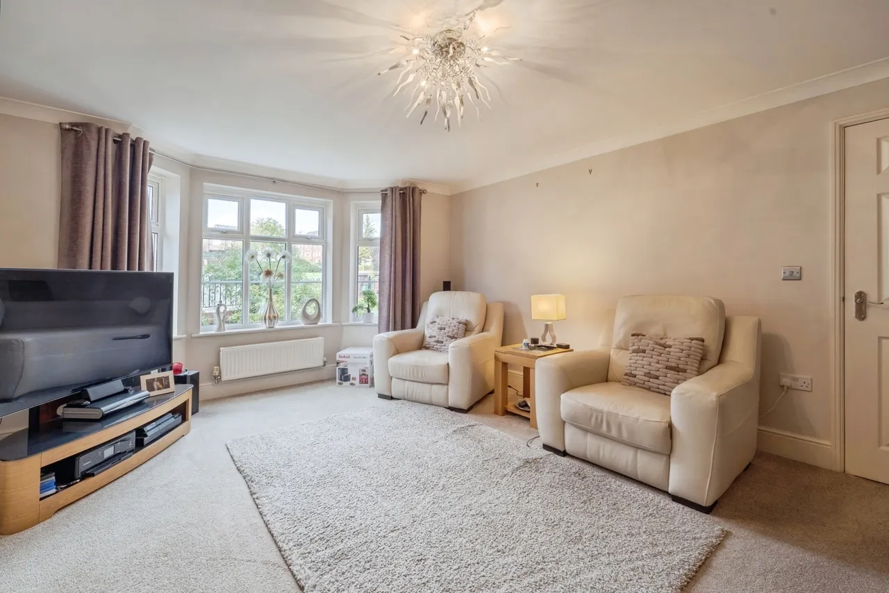Shalemere Court, Atherton, M46, photo 3