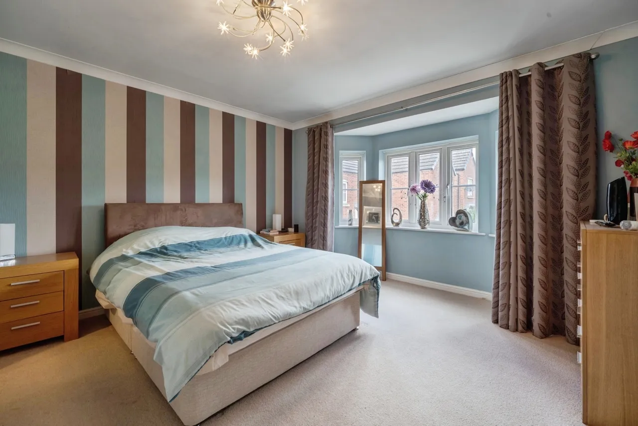 Shalemere Court, Atherton, M46, photo 16