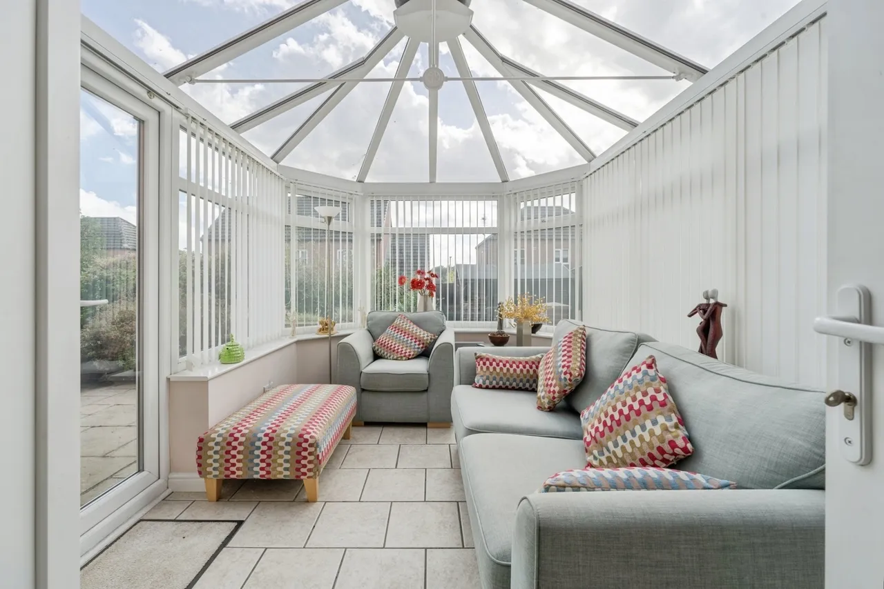 Shalemere Court, Atherton, M46, photo 5