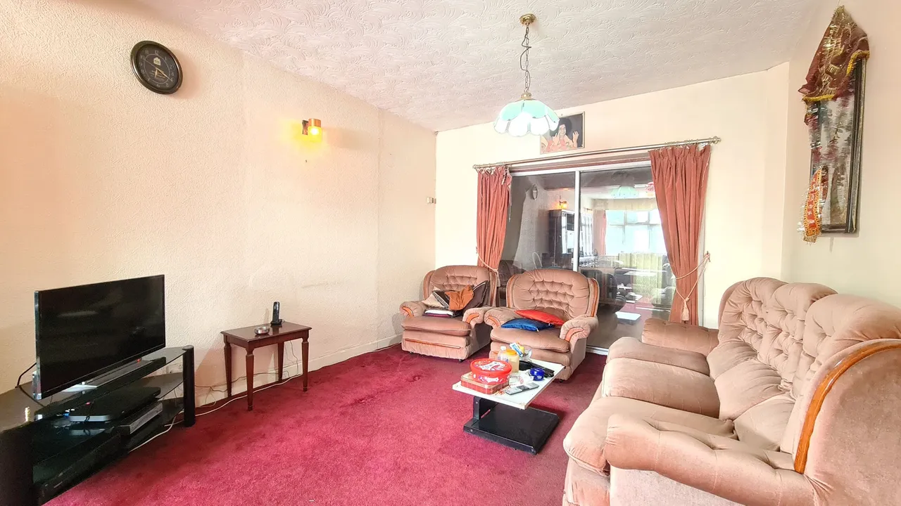 Manor Avenue, Hounslow, TW4, photo 2