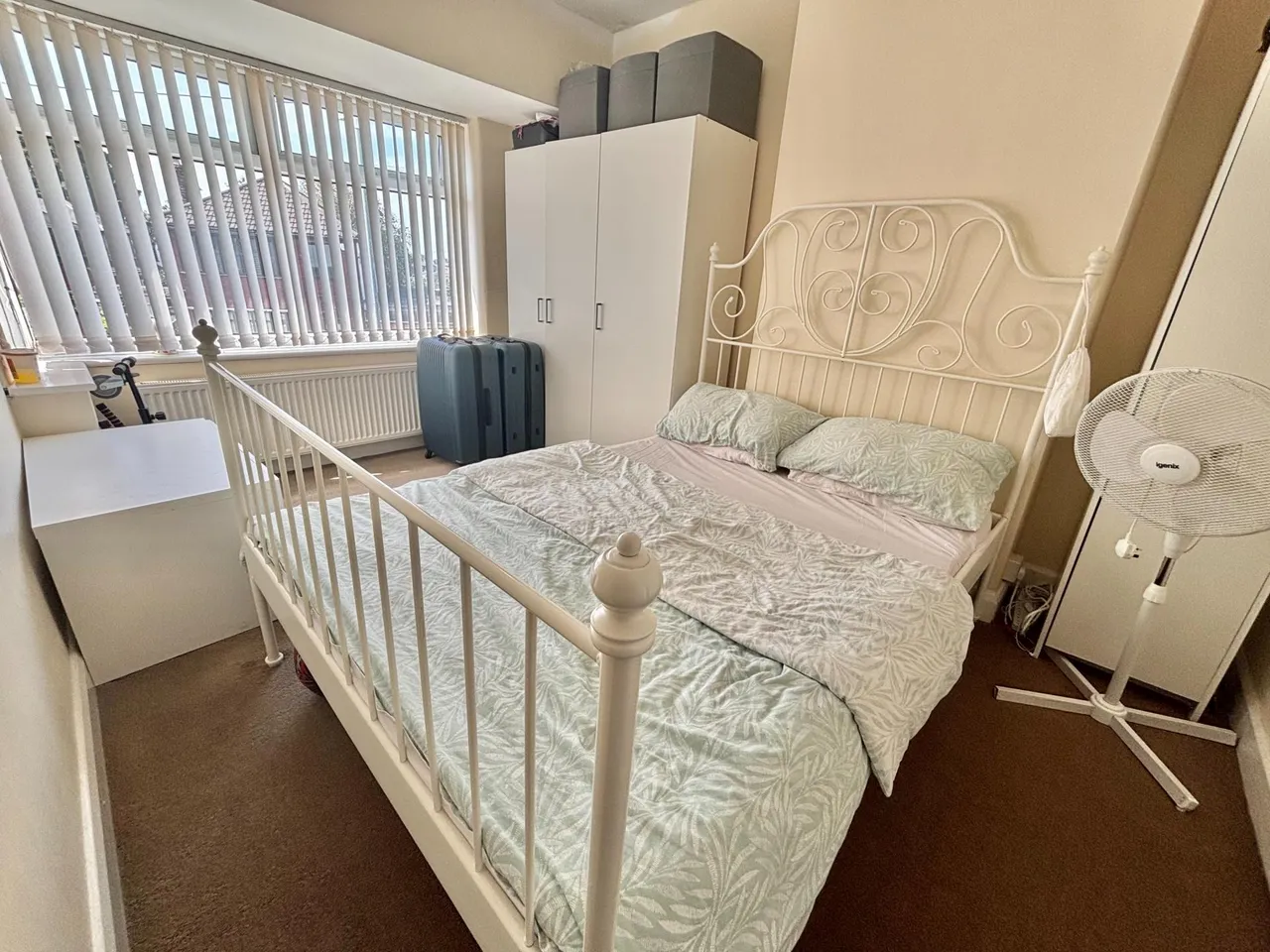 Kirby Avenue, Chadderton, OL9, photo 6