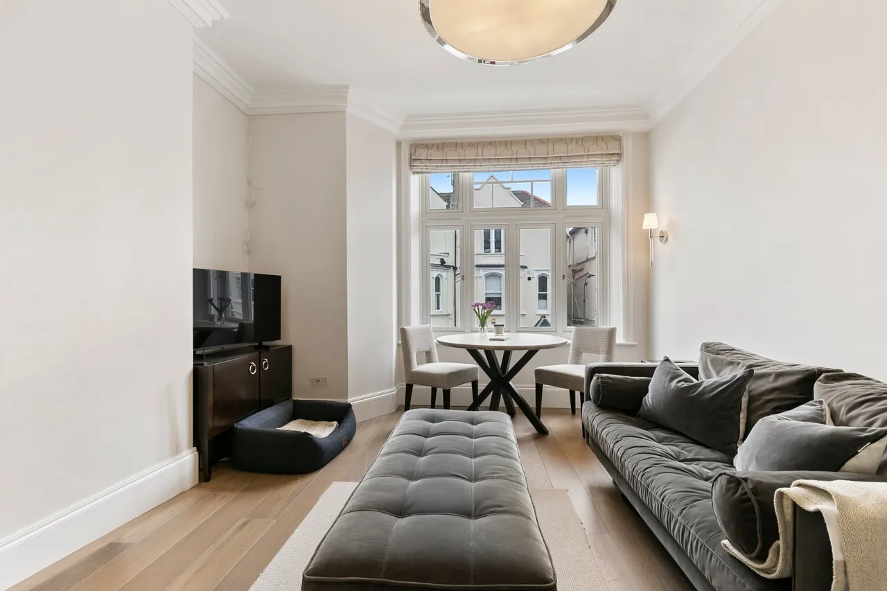 Whittingstall Mansions, Parsons Green, SW6, photo 2