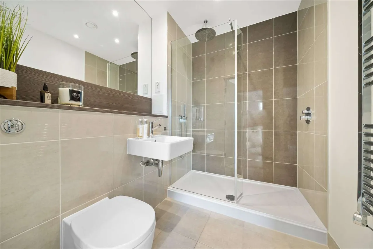 York Road, London, SW11 3GU, photo 8