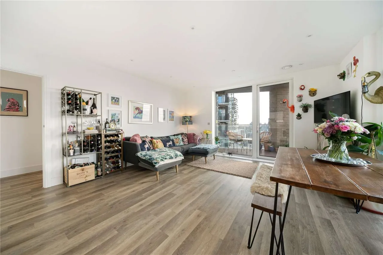 York Road, London, SW11 3GU, photo 4