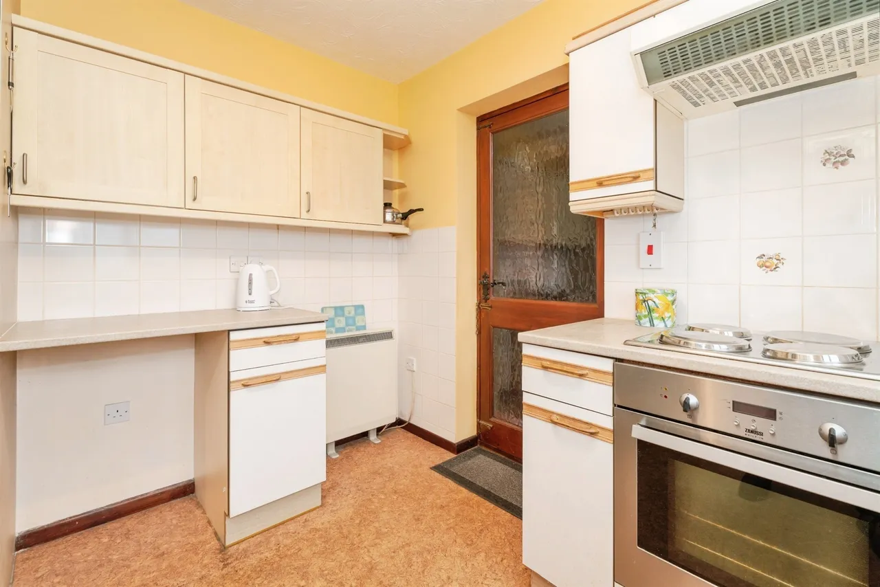 Heath Rise, Syderstone, King's Lynn, photo 8