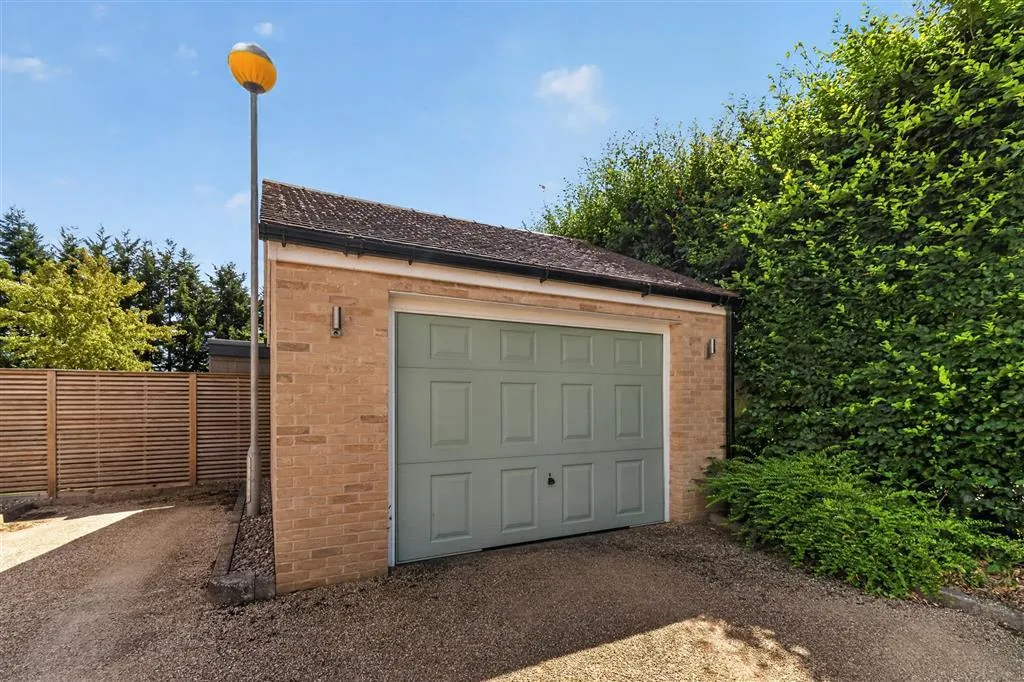 High Street, Maxey, PE6, photo 6