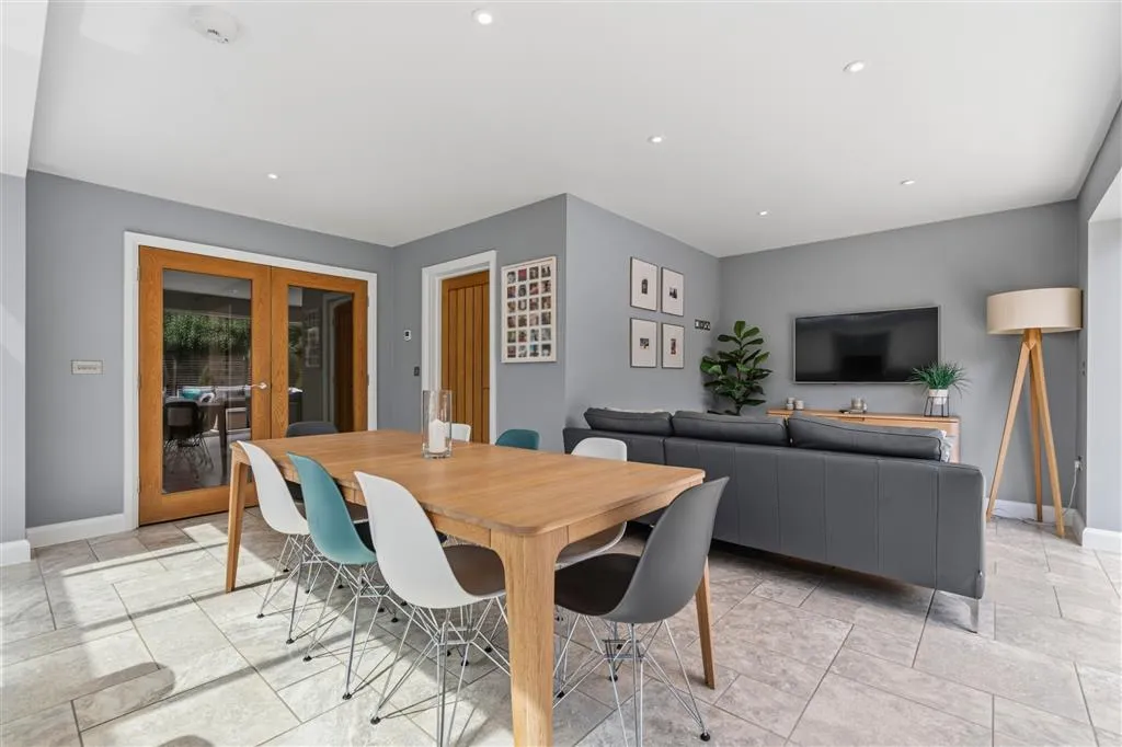 High Street, Maxey, PE6, photo 13