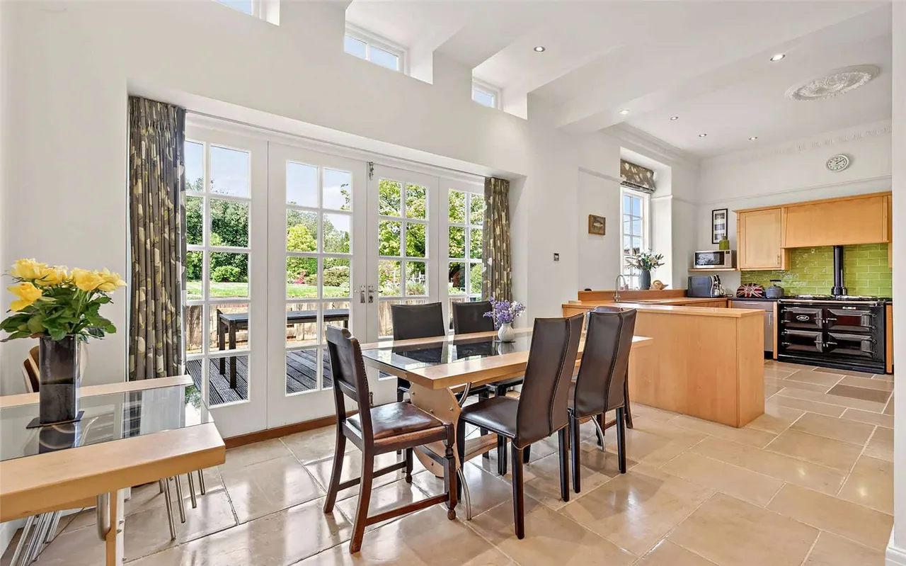 Lisvane Road, Llanishen, CF14, photo 11
