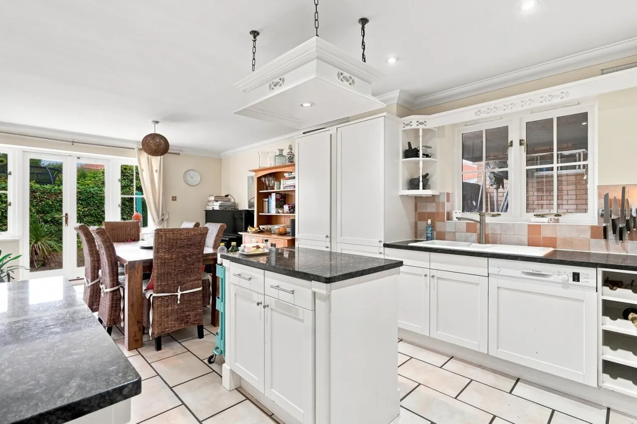 Skinners Street, Bishop's Stortford, CM23, photo 6