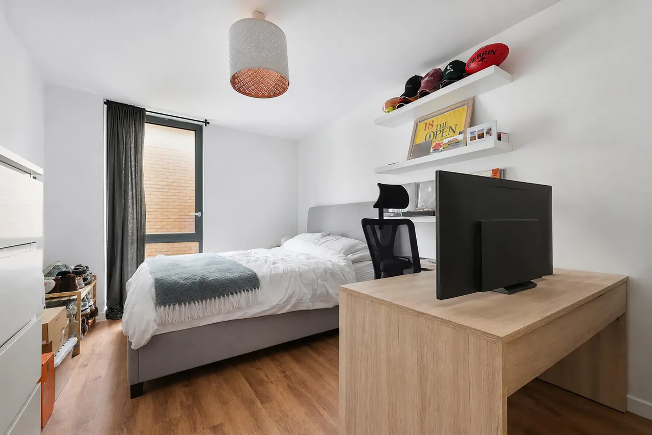 Baltic Avenue, Brentford, TW8, photo 6