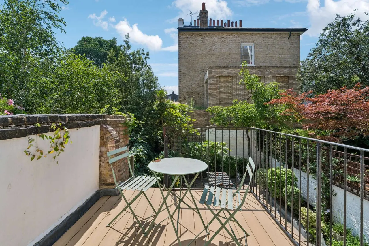Gloucester Avenue, Primrose Hill, London, NW1 8LB, photo 6