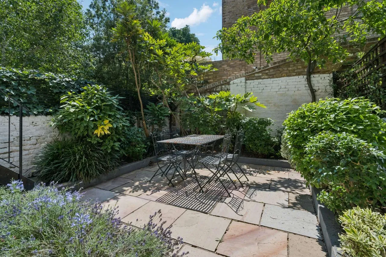 Gloucester Avenue, Primrose Hill, London, NW1 8LB, photo 5
