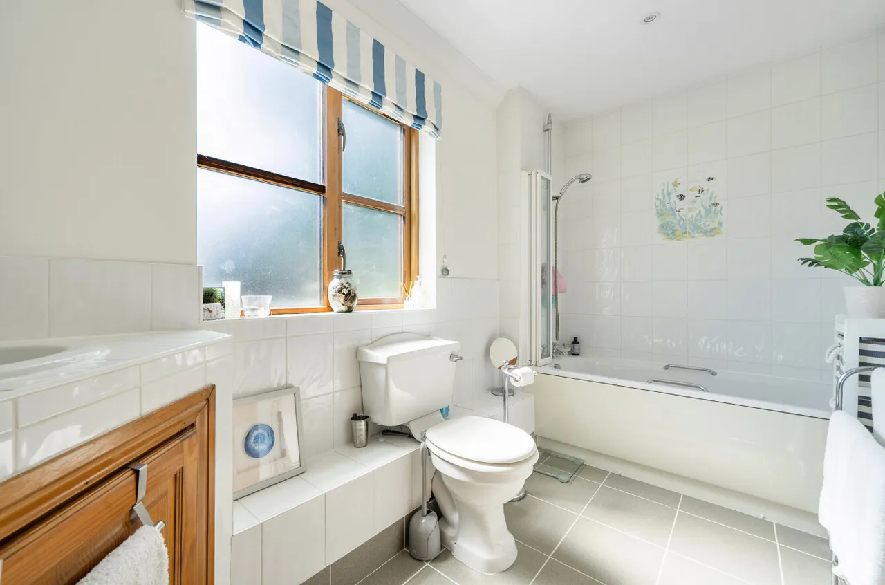 Park Lane, Finchampstead, Wokingham, Berkshire, RG40 4PY, photo 23