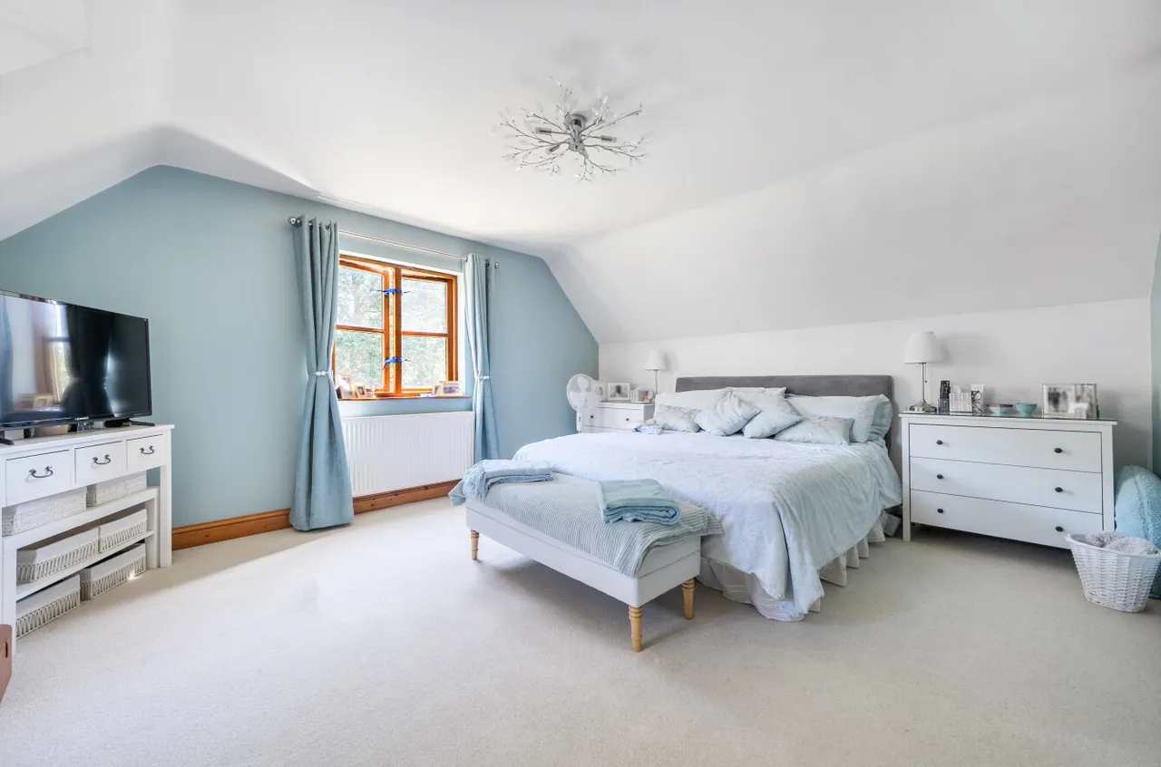 Park Lane, Finchampstead, Wokingham, Berkshire, RG40 4PY, photo 6
