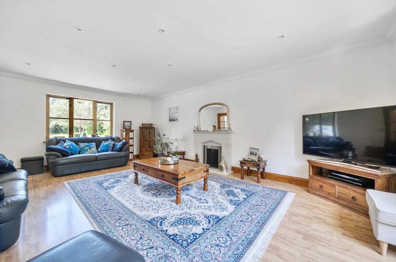 Park Lane, Finchampstead, Wokingham, Berkshire, RG40 4PY, photo 9