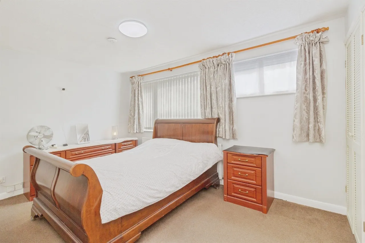 Elmfield Avenue, Leicester, photo 6