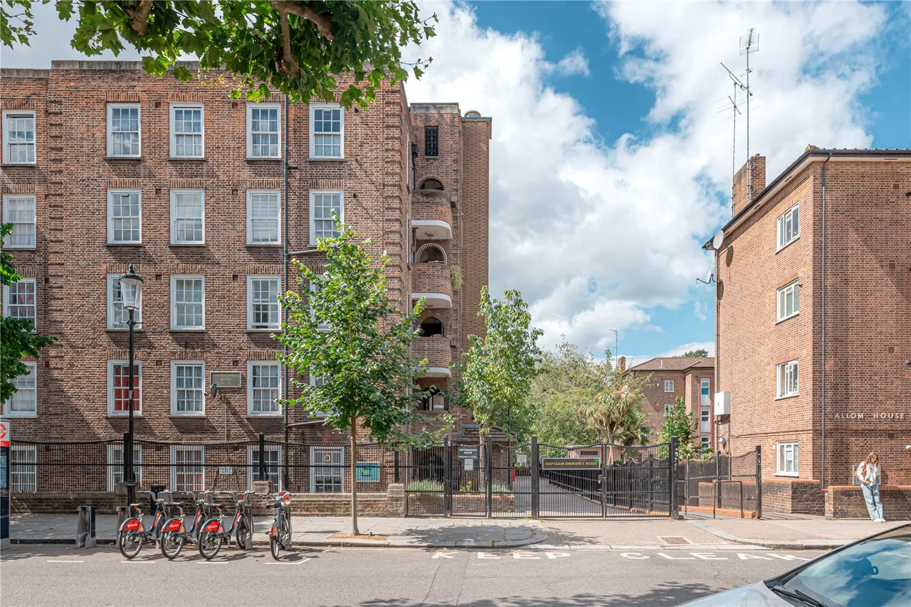 Clarendon Road, London, W11, photo 11