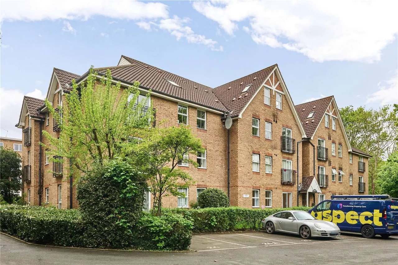 Burghley Hall Close, Wimbledon, London, SW19 6TN, photo 10
