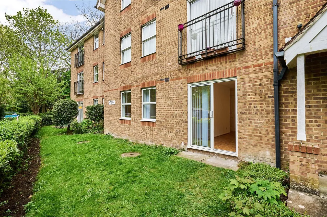 Burghley Hall Close, Wimbledon, London, SW19 6TN, photo 5