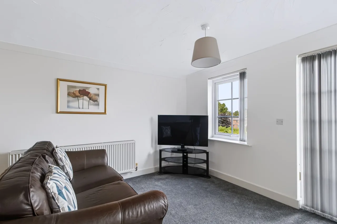 Apartment 19, Boteler Court Elphins Drive, Warrington, WA4 6DU, photo 3