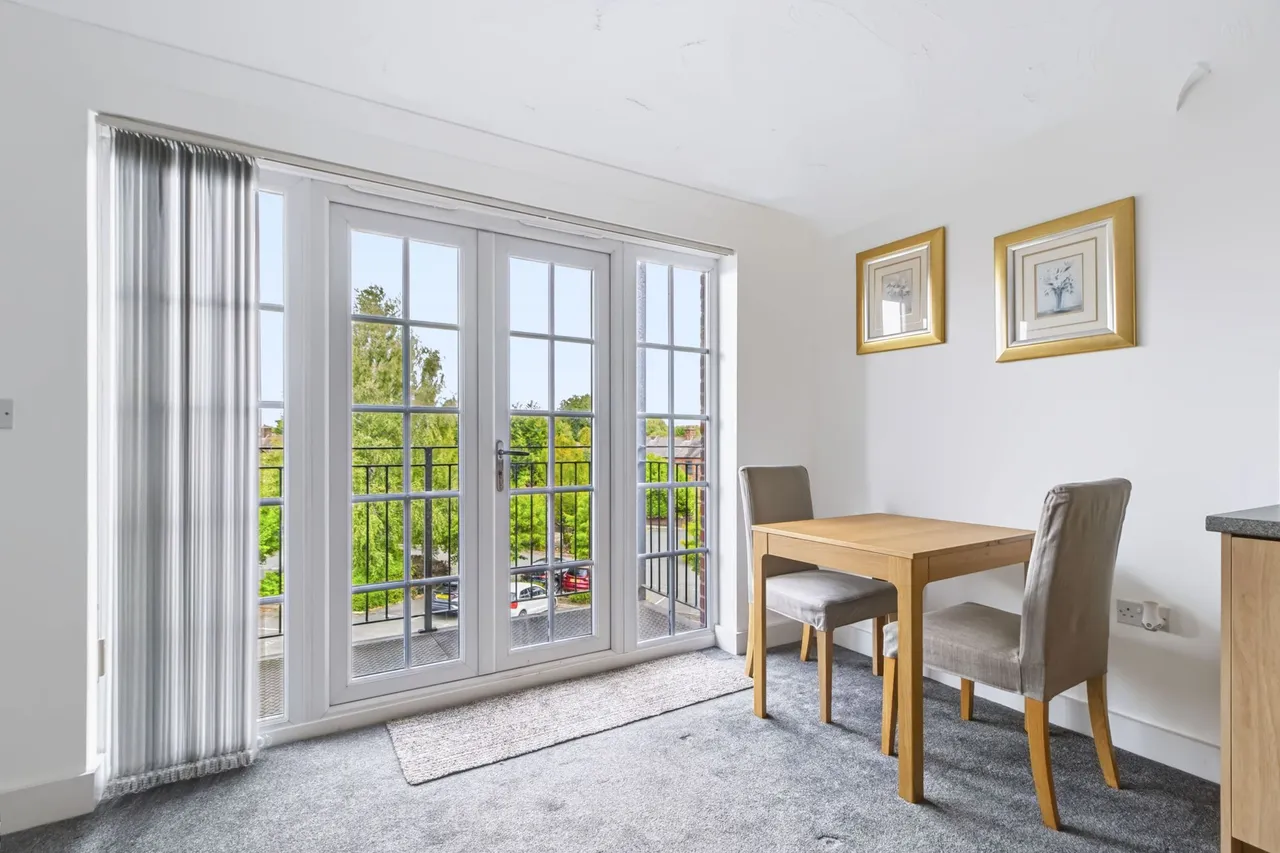 Apartment 19, Boteler Court Elphins Drive, Warrington, WA4 6DU, photo 5