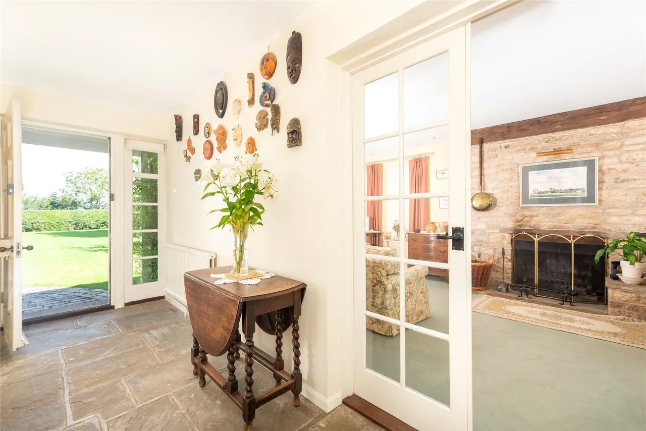 James Rust Cottage, Green End, MK44, photo 4