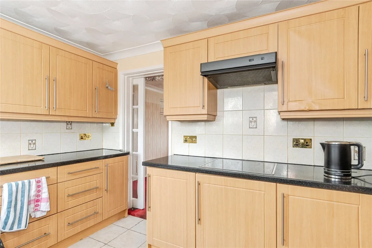 Oates Road, Helston, TR13, photo 11
