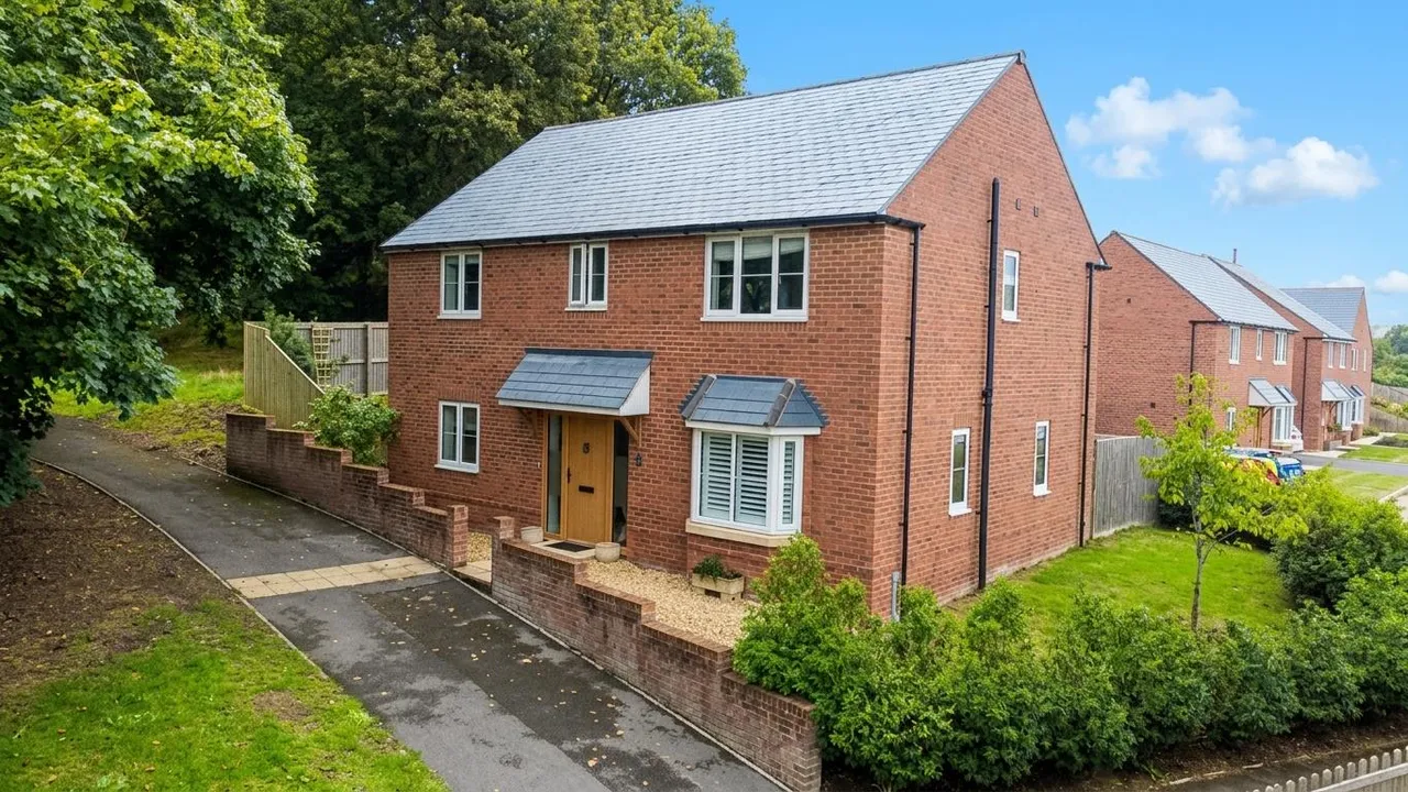 Haybrook Rise, Pewsey, SN9, photo 12