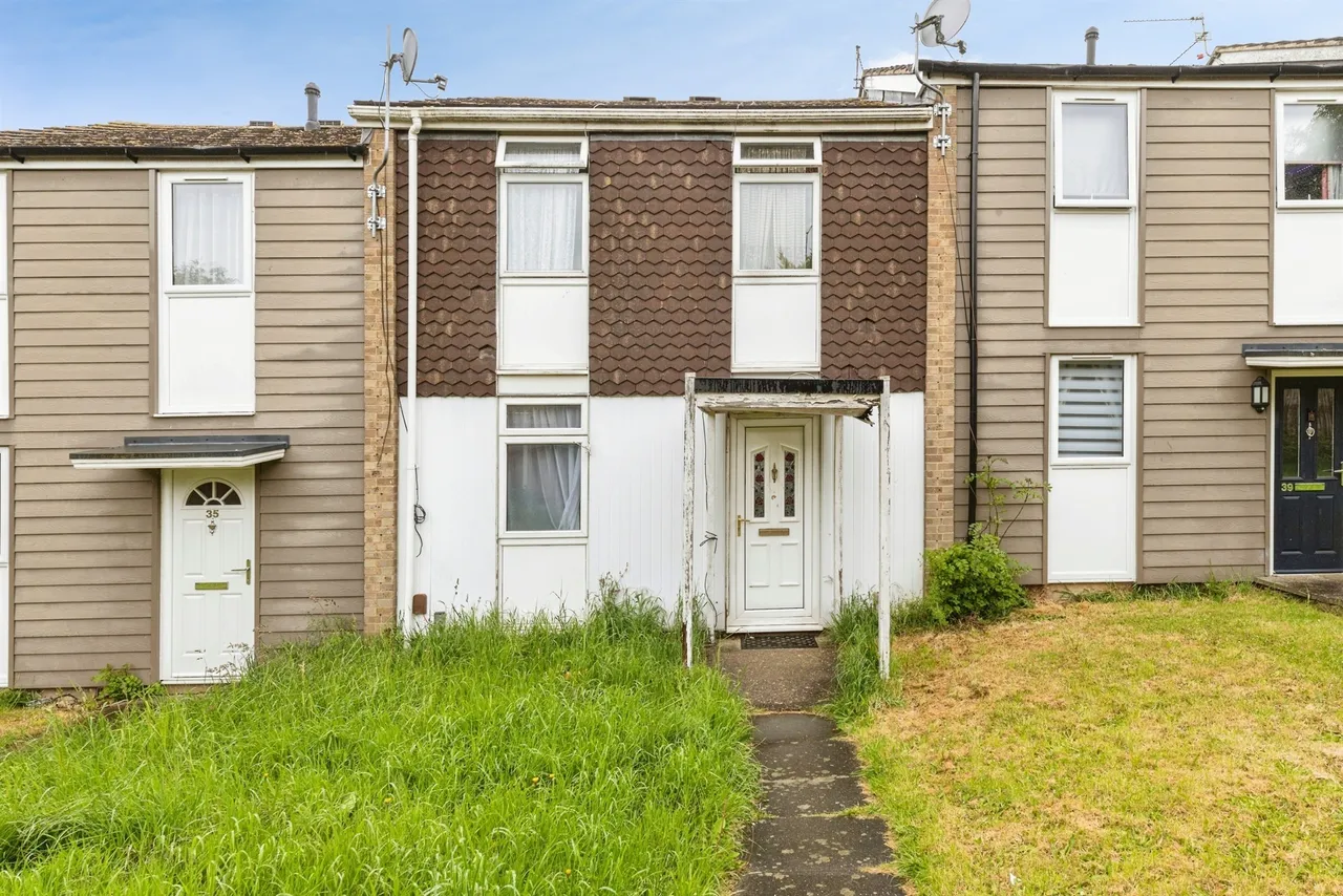 3 bed house for sale — Southwood Hill, Northampton