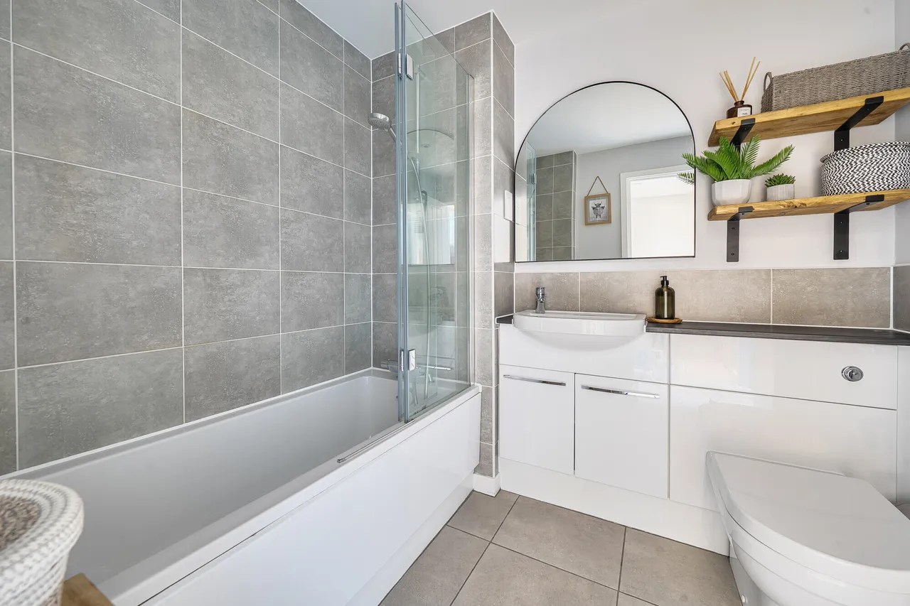 Fitzjohns Drive, Hertford, SG14, photo 8