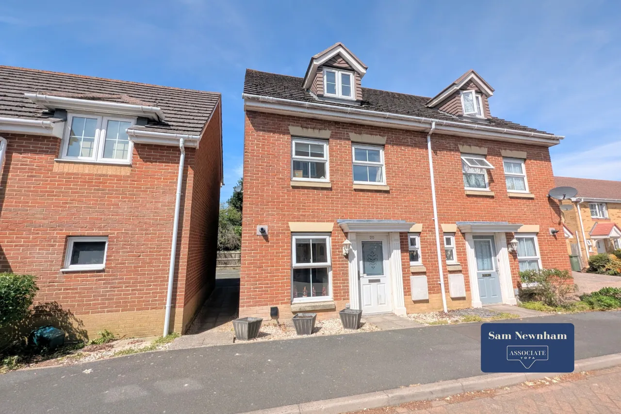 3 bed house for sale, Amherst Place, Ryde, PO33