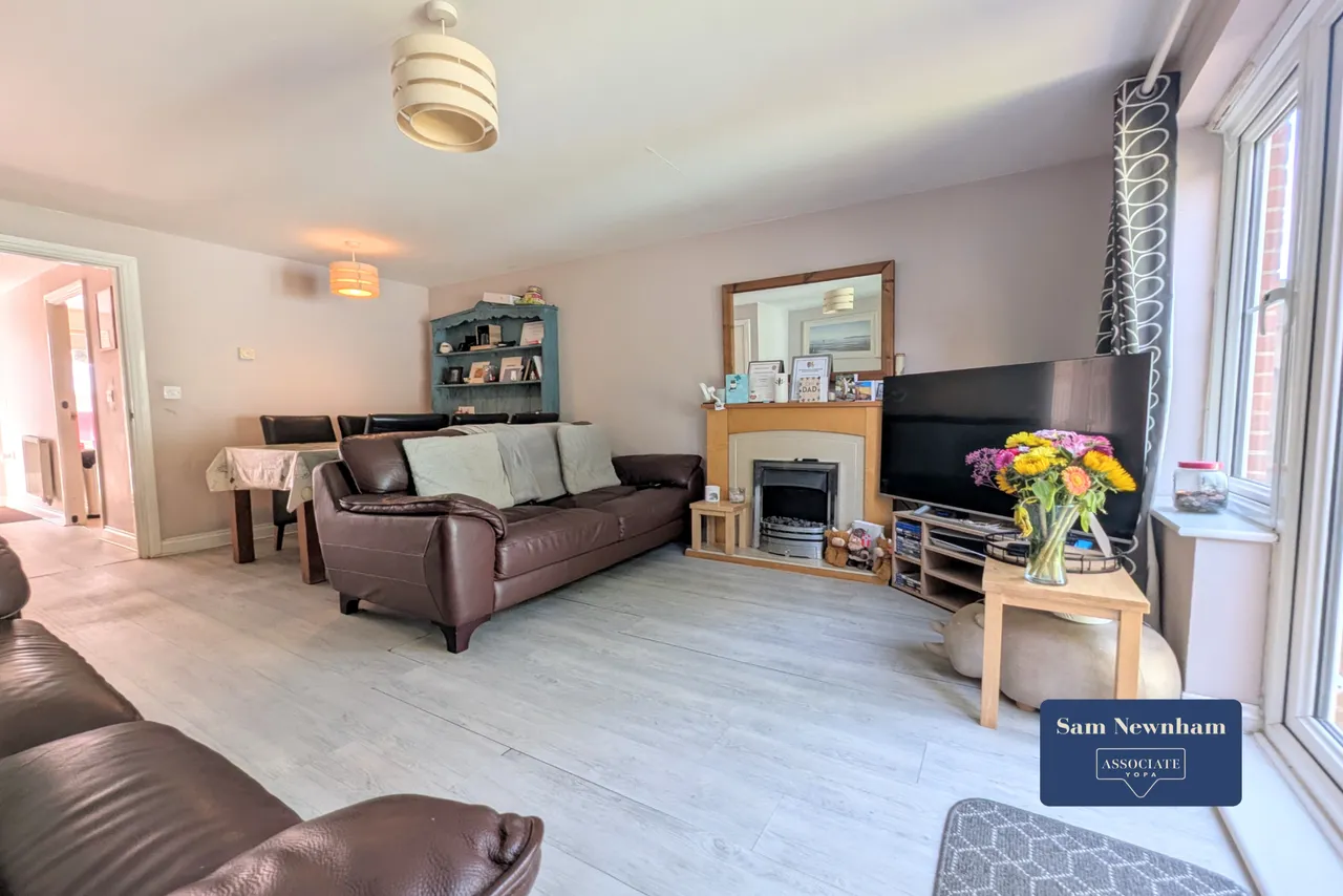 Amherst Place, Ryde, PO33, photo 5