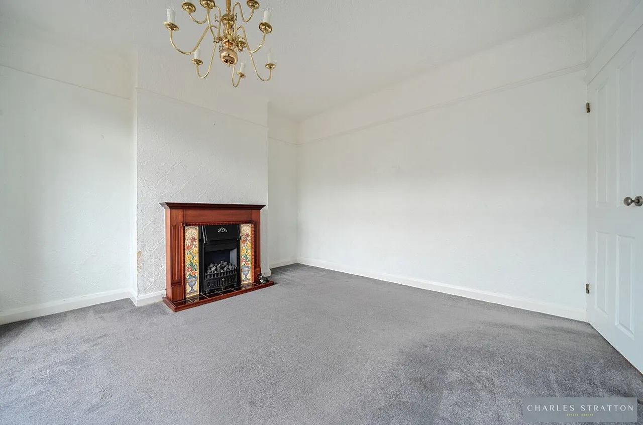 Glenwood Drive, Romford, Essex, RM2 5AS, photo 6