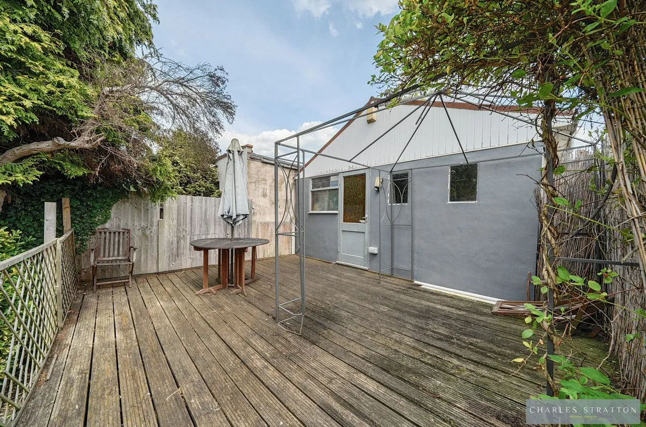Glenwood Drive, Romford, Essex, RM2 5AS, photo 19