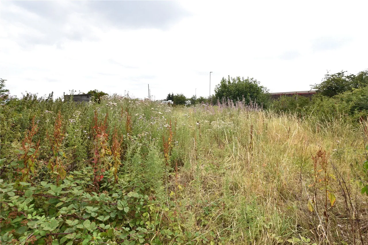 Westgate Hill Street, Bradford, BD4, photo 13