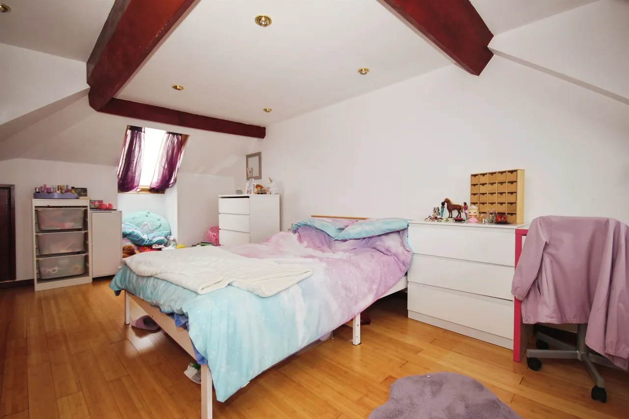 Landor Road, Whitnash, Leamington Spa, photo 10