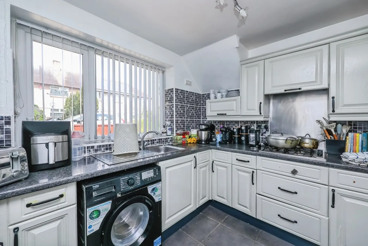 Wilden Crescent, Clifton, Nottingham, NG11, photo 5