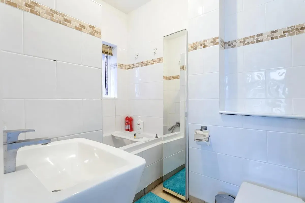 Endlebury Road, London, E4, photo 10