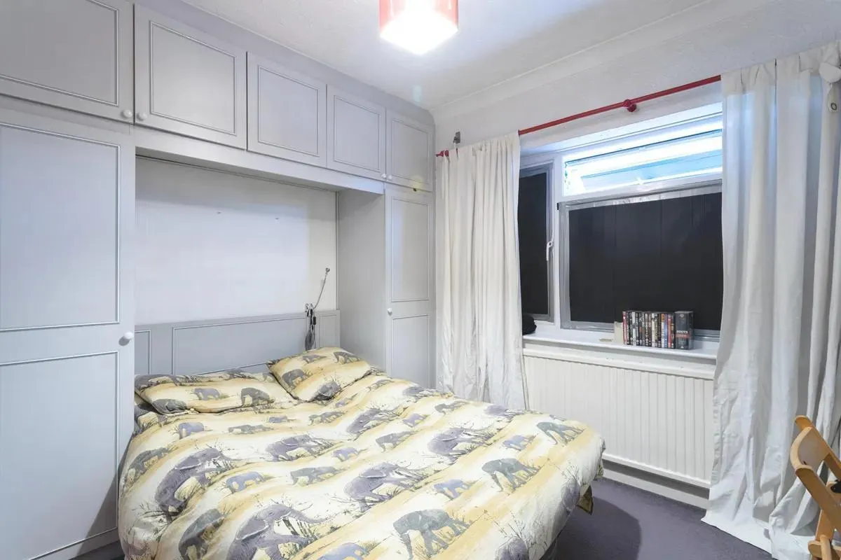 Endlebury Road, London, E4, photo 13
