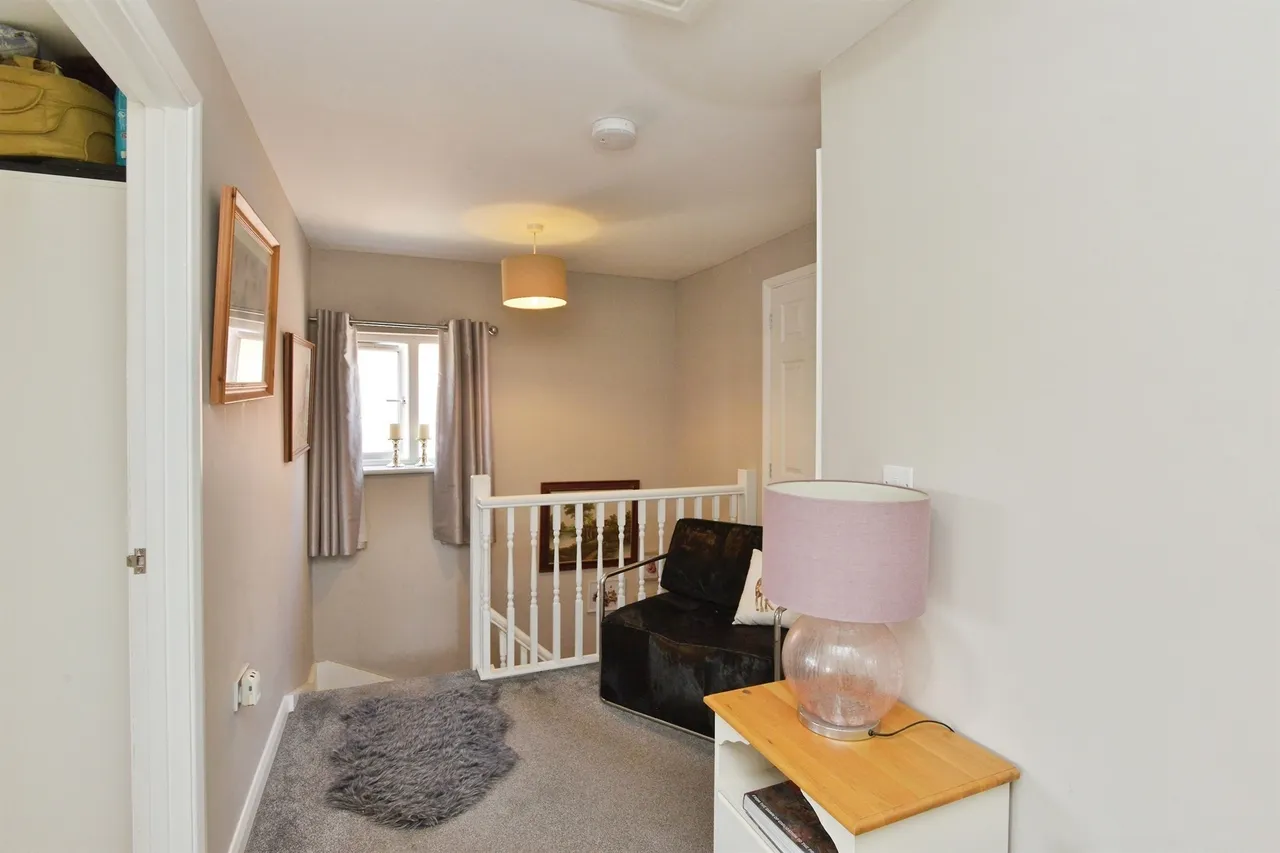St. Davids Road, Bletchley, MK3, photo 9