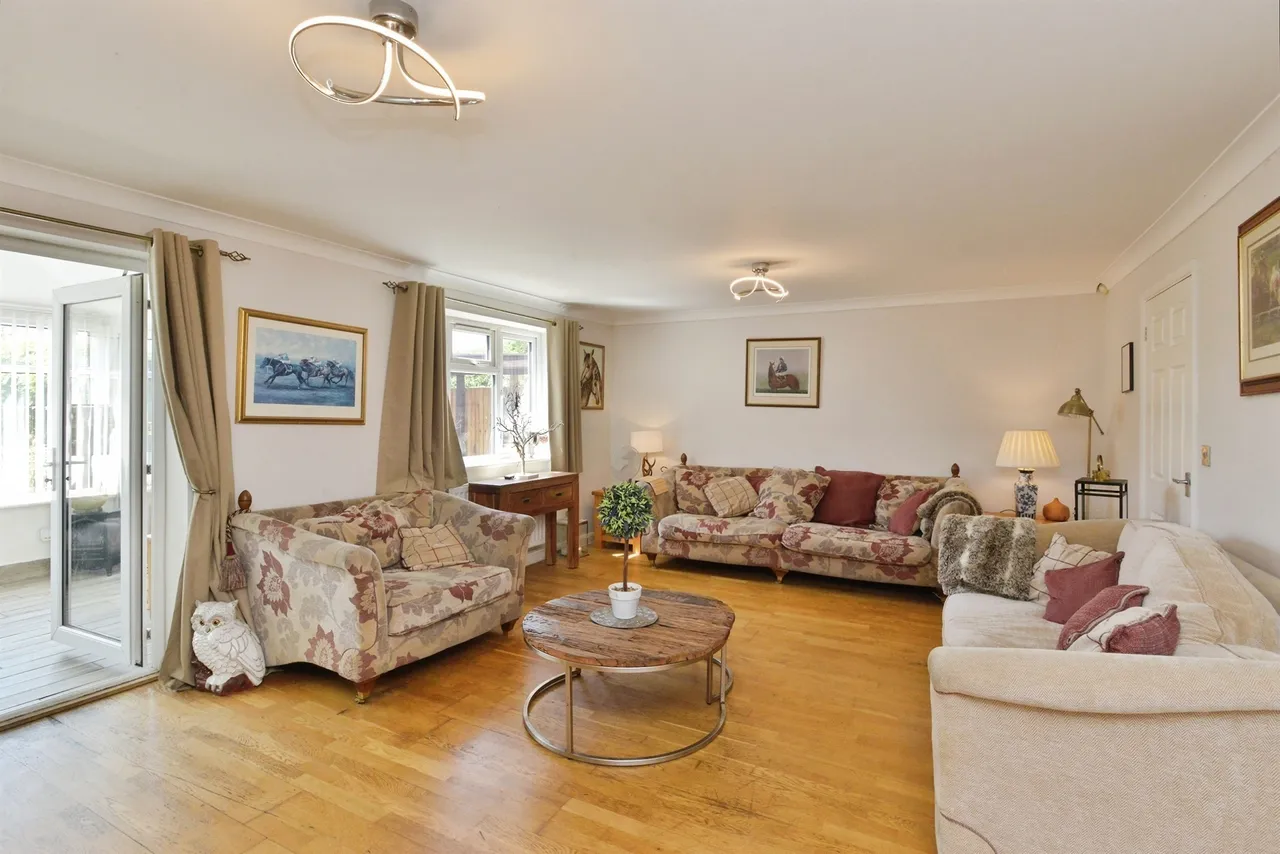 St. Davids Road, Bletchley, MK3, photo 5