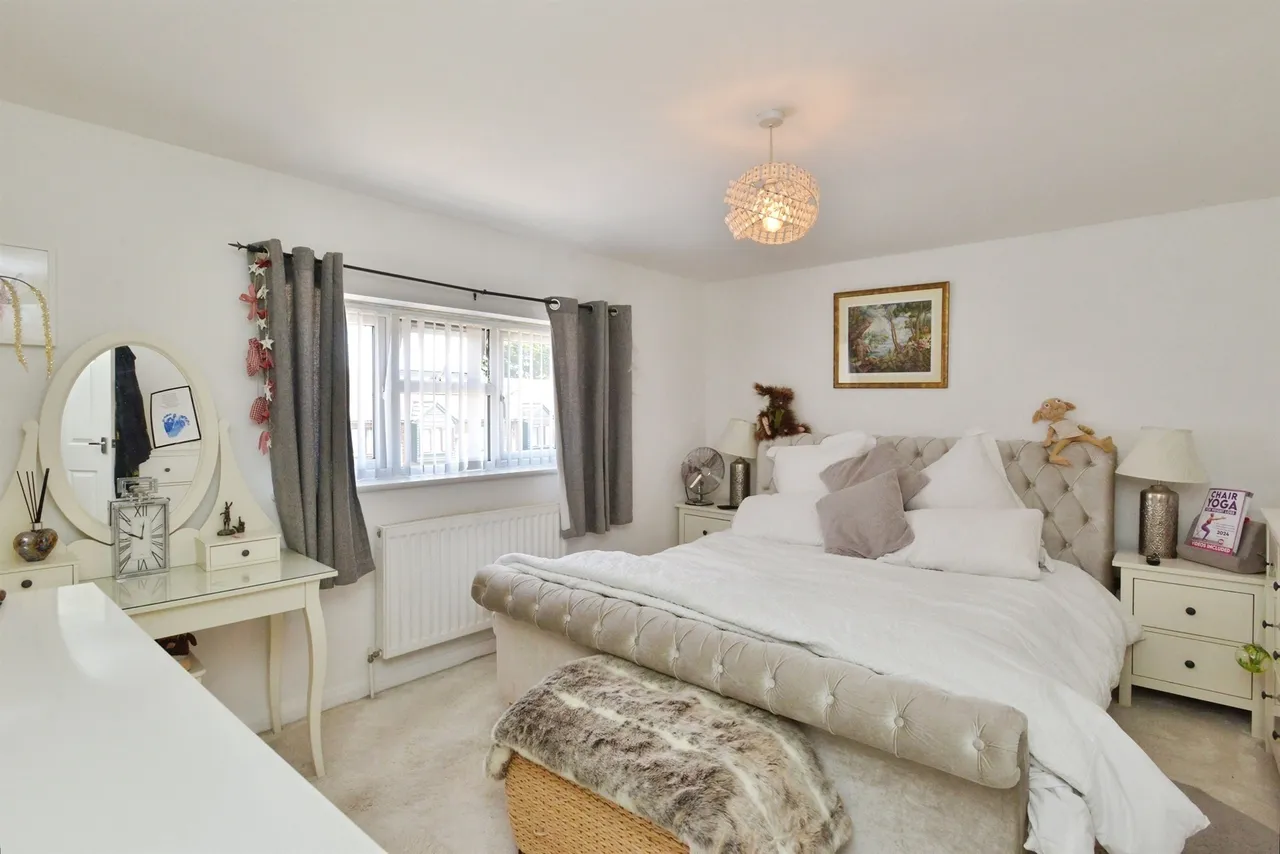 St. Davids Road, Bletchley, MK3, photo 11
