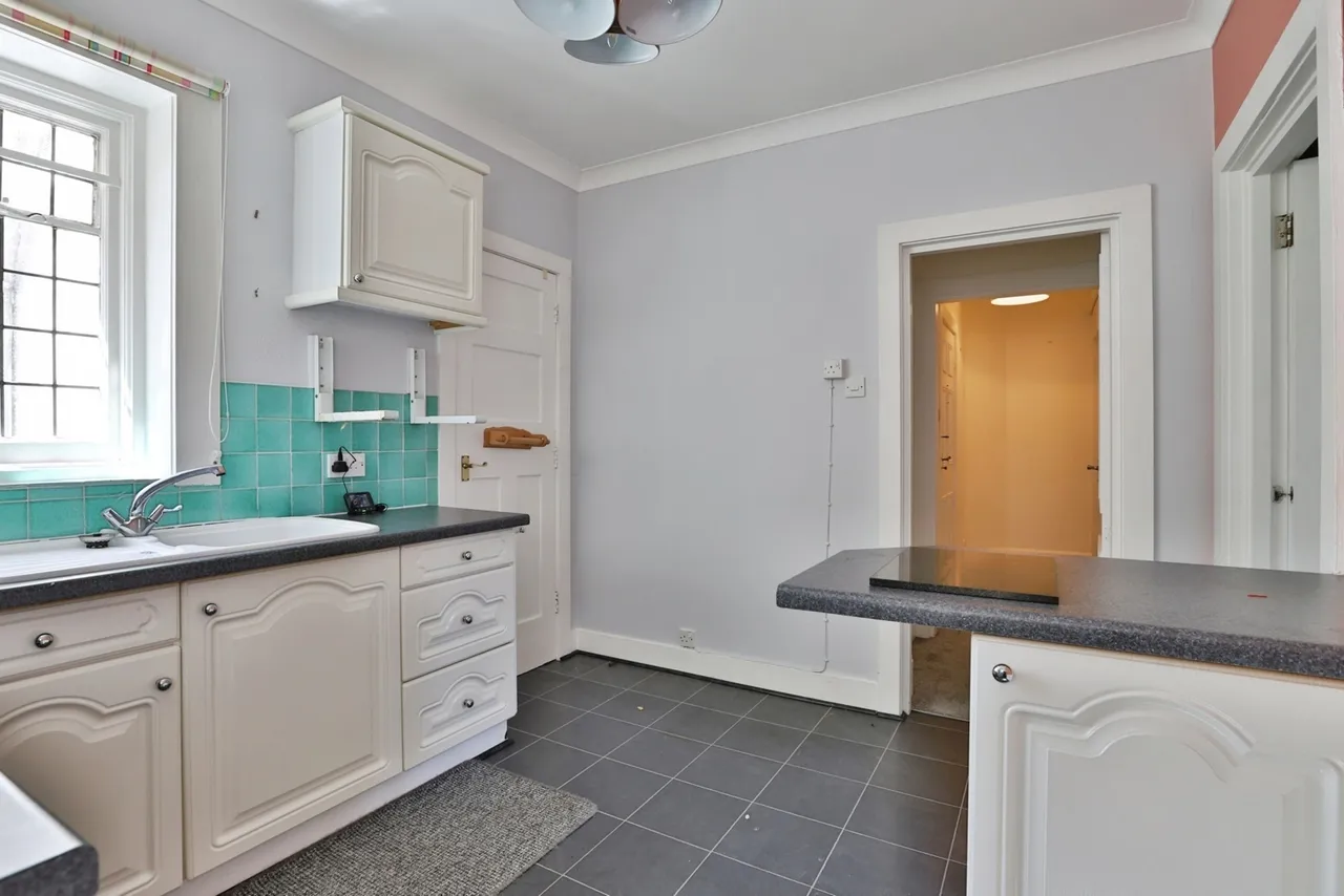Stirling Road, Bournemouth, BH3, photo 10