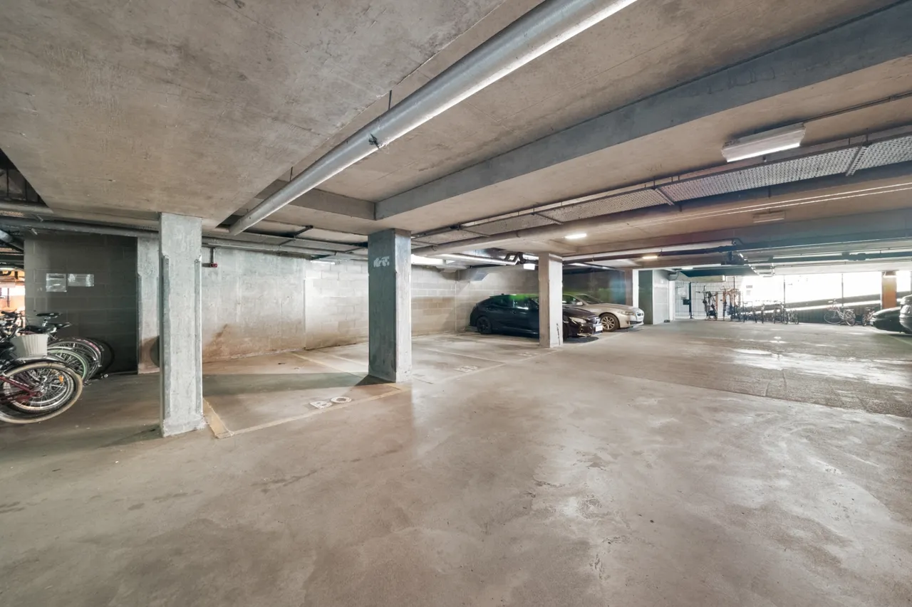 Holland Gardens, Brentford, TW8 0BE, photo 15