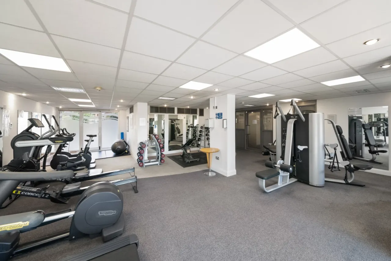 Holland Gardens, Brentford, TW8 0BE, photo 42