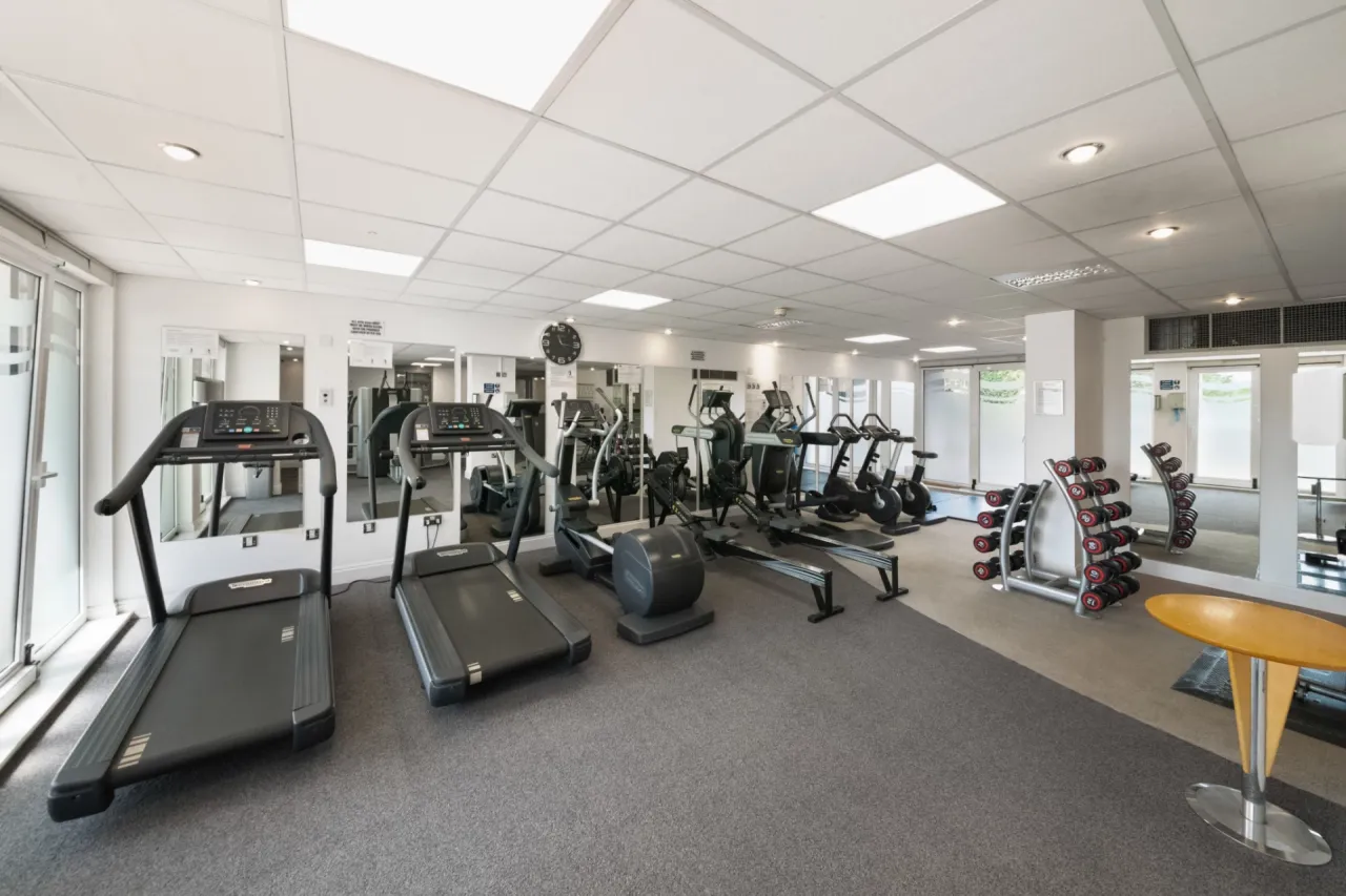 Holland Gardens, Brentford, TW8 0BE, photo 41