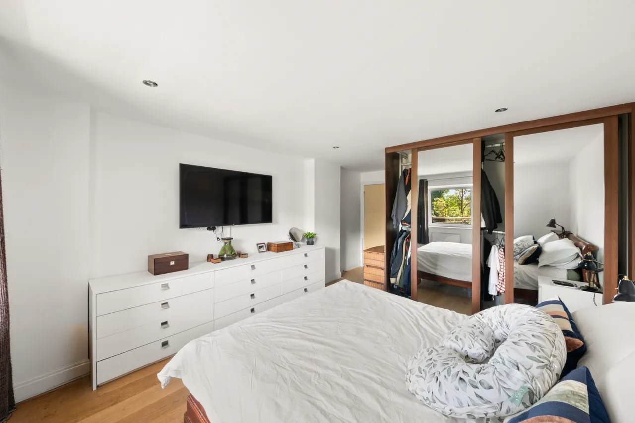 Holland Gardens, Brentford, TW8 0BE, photo 7