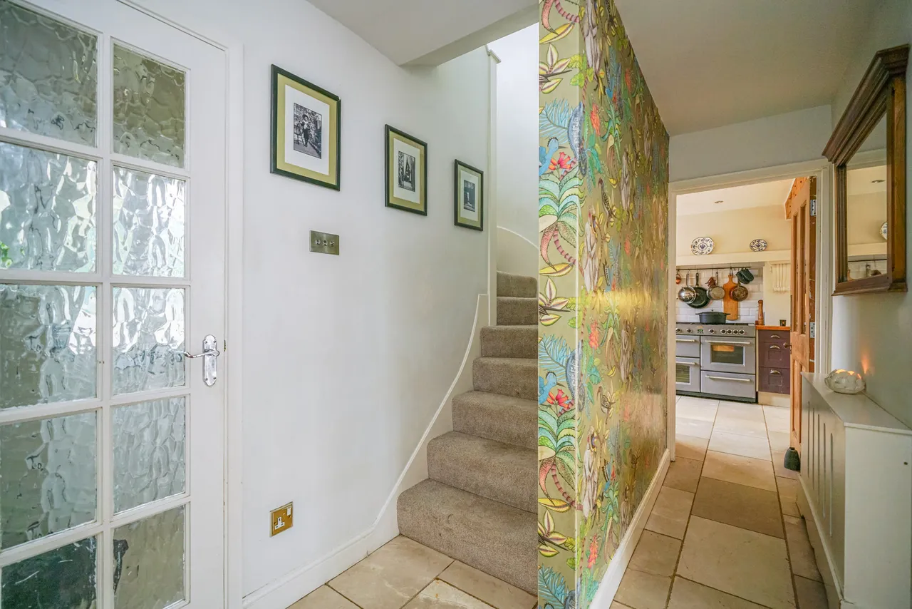 Icknield Way, Tring, HP23, photo 2